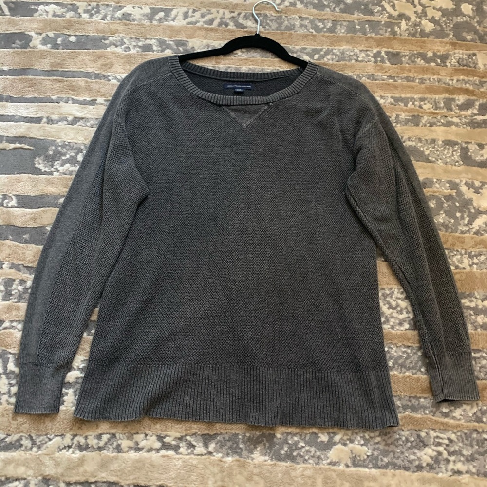 American Eagle sweater